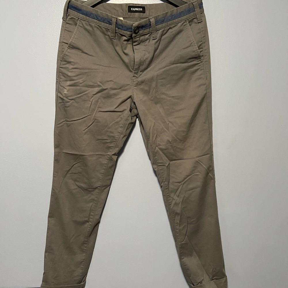 Express Slim Fit Chino